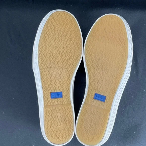 Keds Kate Spade Kids White Slip-On Sneakers Top Deckers with Red and Pink Lips - Picture 7 of 10